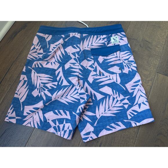 American Eagle Board Swim Shorts Tropical Pink Blue Mens Medium NWOT - Picture 3 of 9